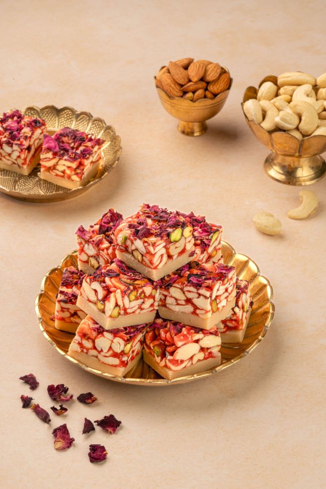 DRY FRUIT KAJU MOTHI PAK